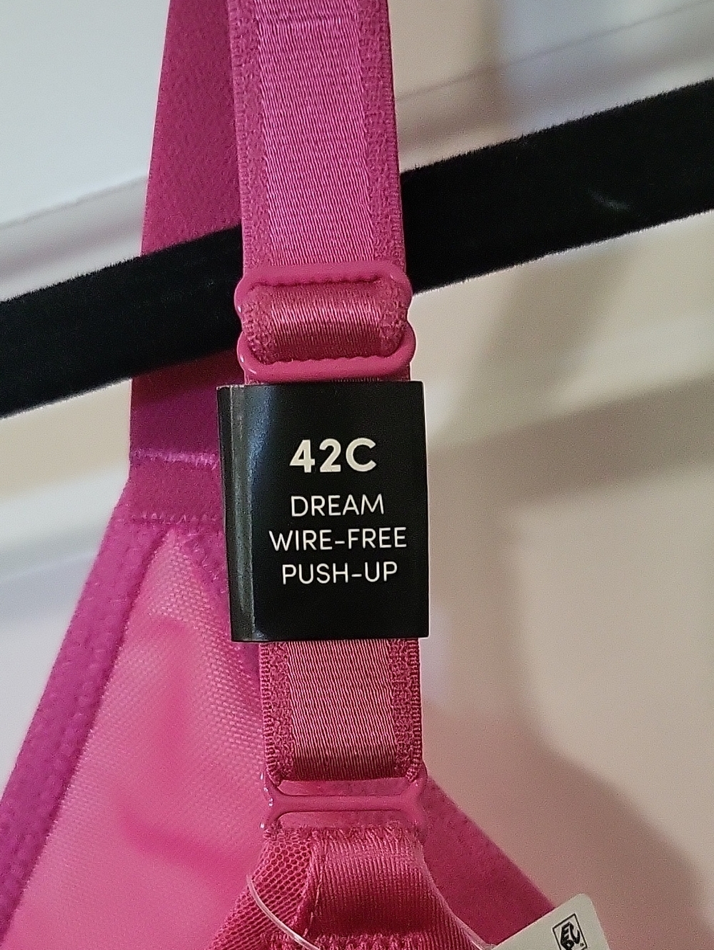 Torrid Magenta/Hot Pink Wireless Push-Up Bra with 360 Back Smoothing 42C NWT - Picture 5 of 15